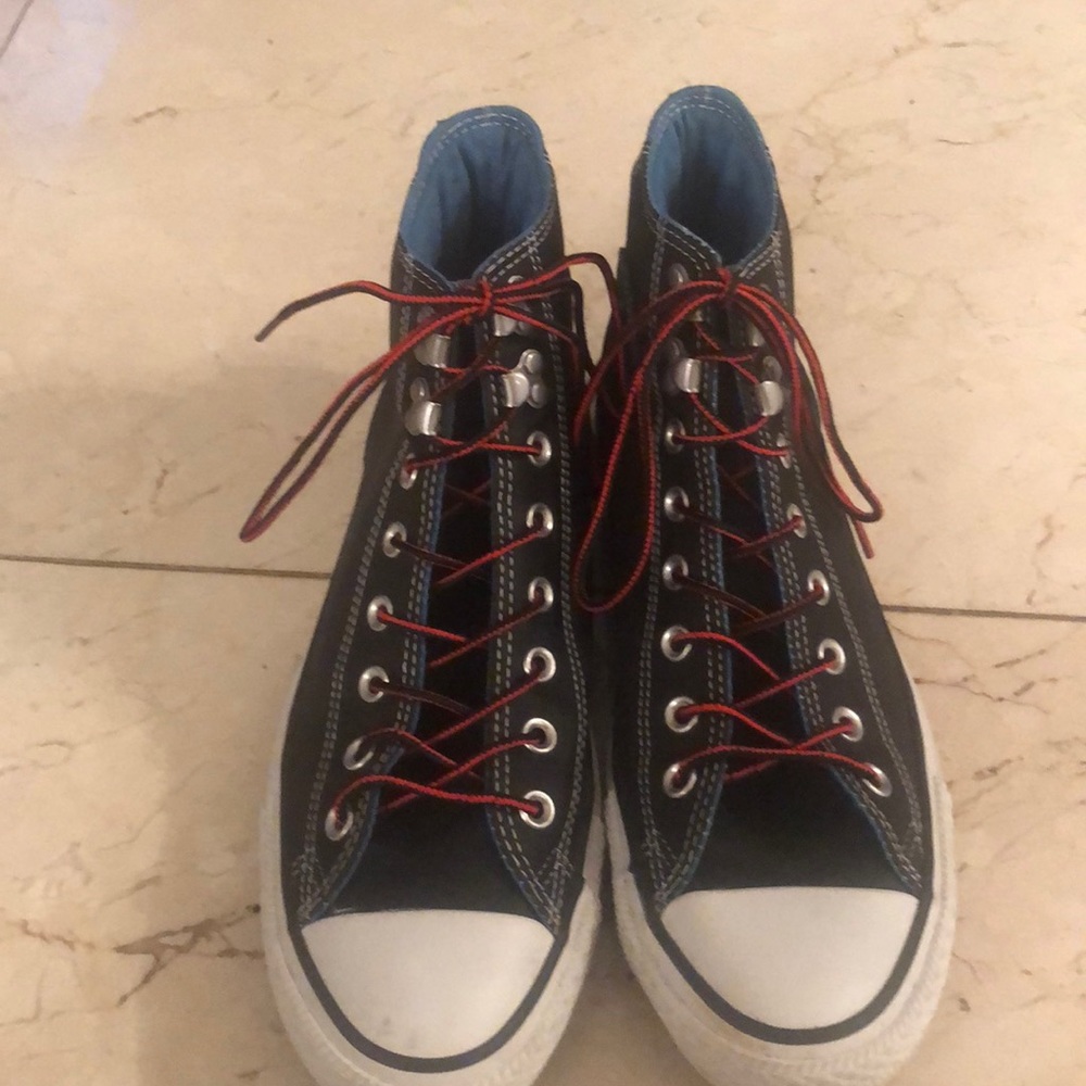 Converse high tops black and blue with red laces barely worn